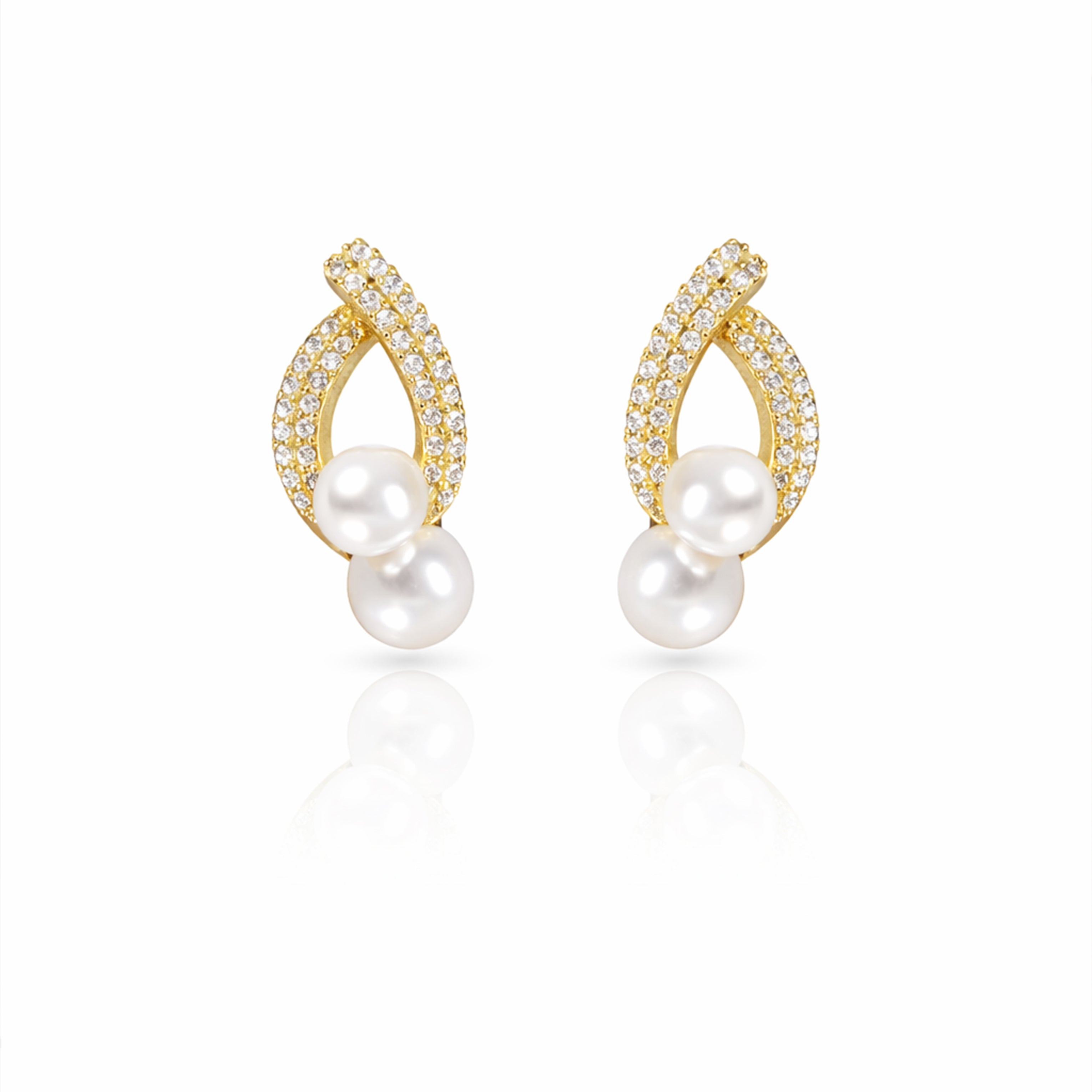 Aarika Pearl Loop Earring GWE -30