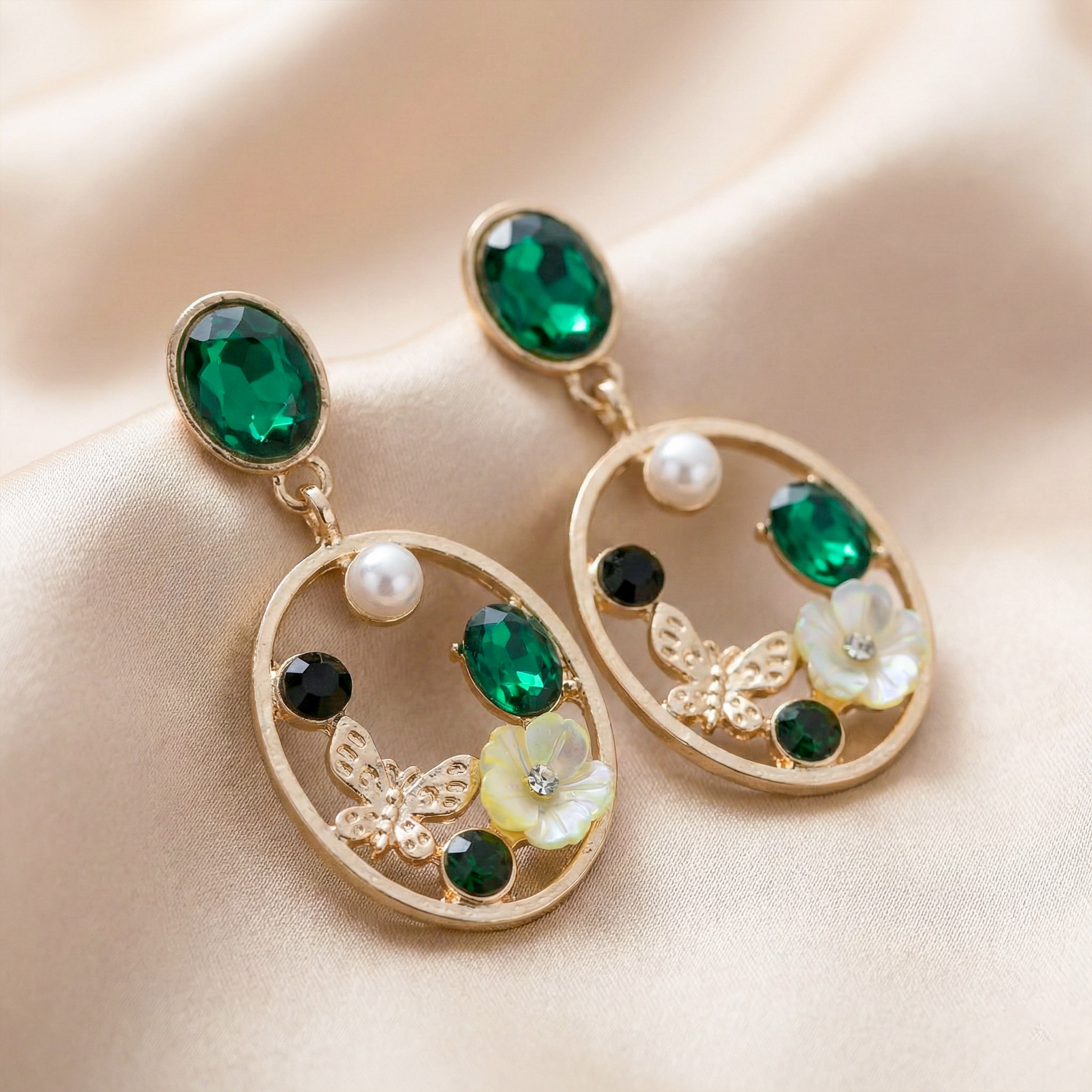 Vintage-Style Nature-Inspired Dangle Earrings GWE -178