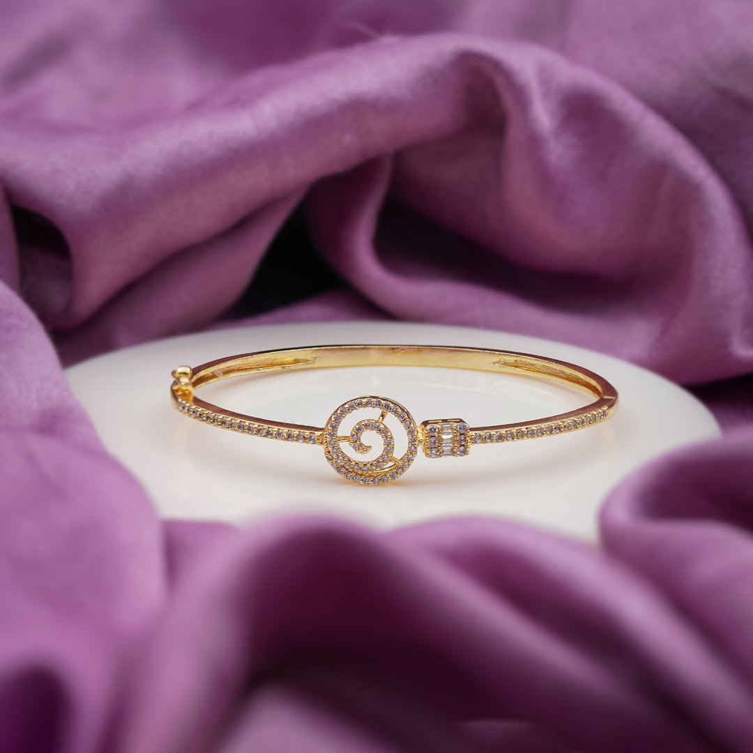 Bindiya Women Kada  GWK -17