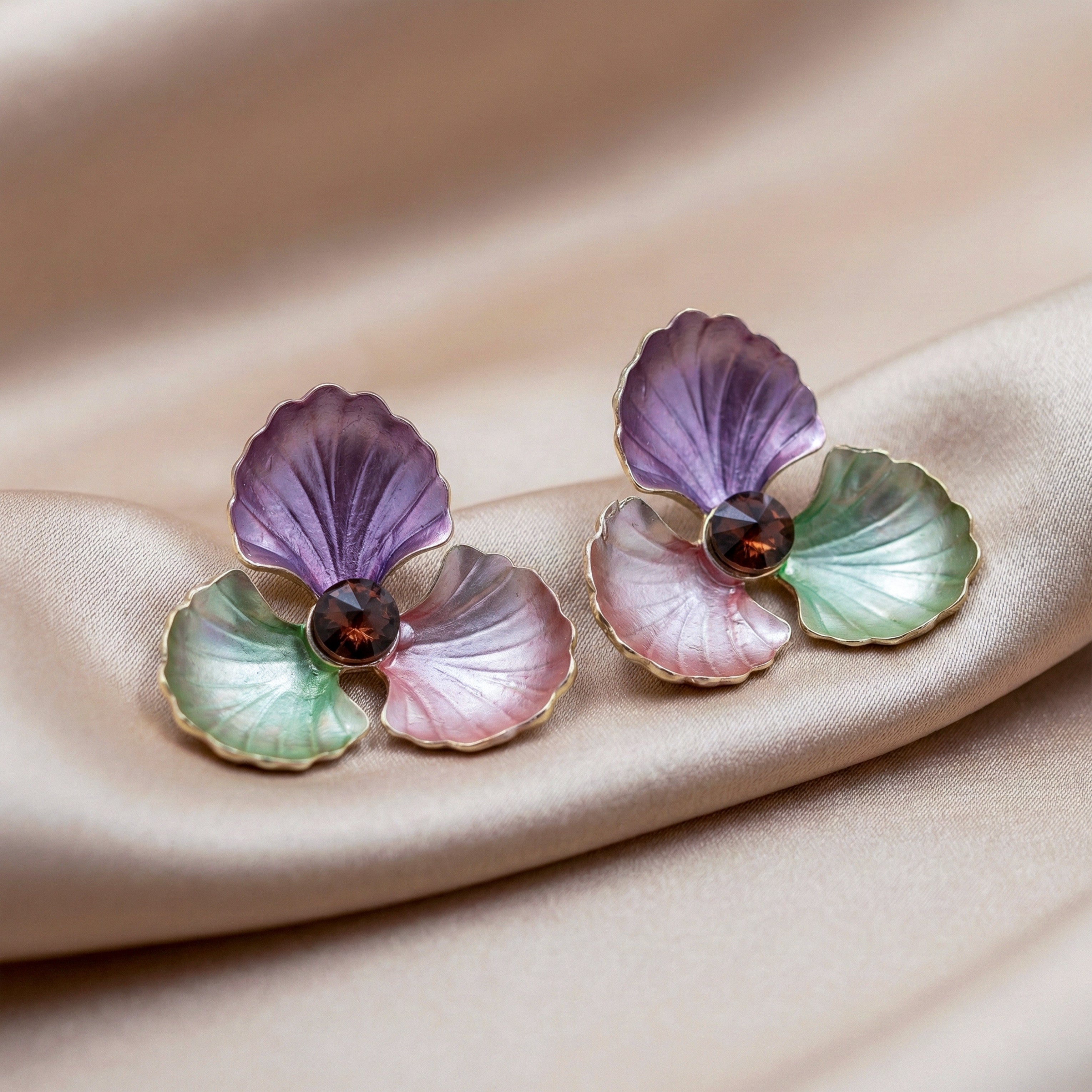 Floral Enamel Stud Earrings GWE -183