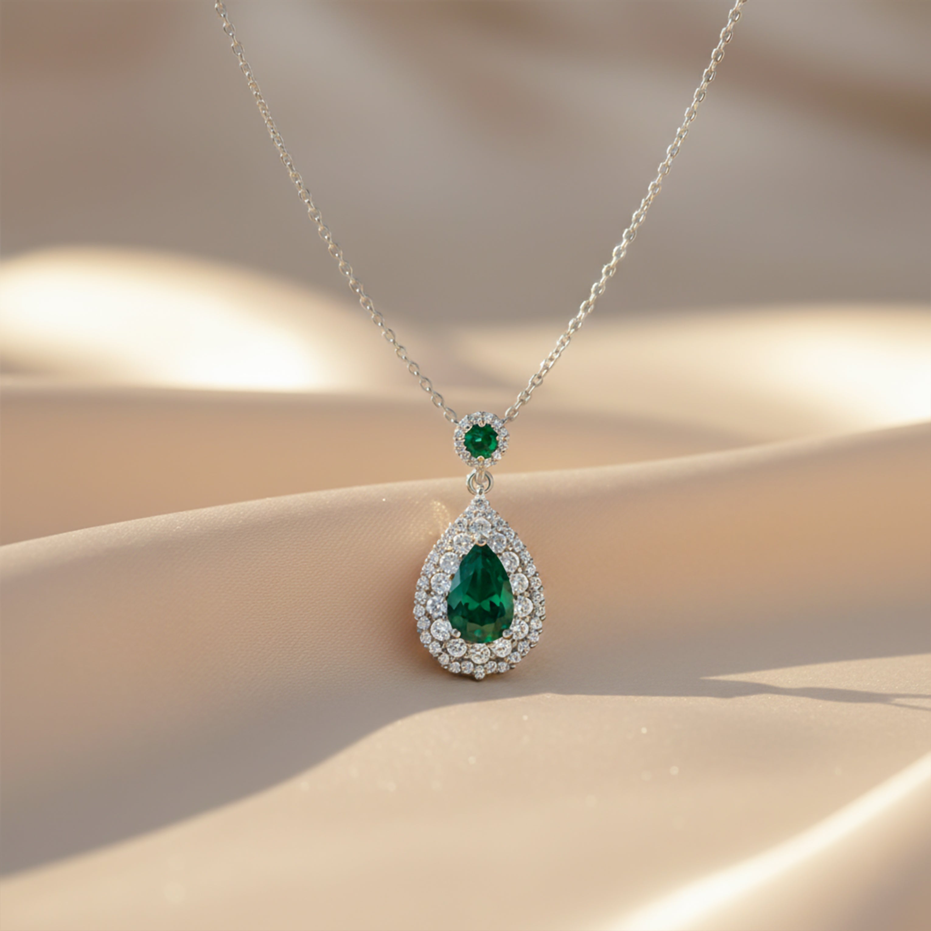 Teardrop Halo Pendant Necklace GWN -106