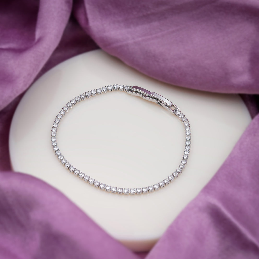 Ishq Silver Solitaire Braclate GWB -30