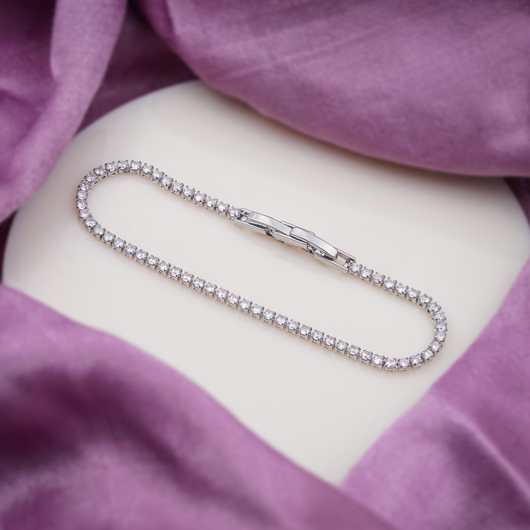 Ishq Silver Solitaire Braclate GWB -30