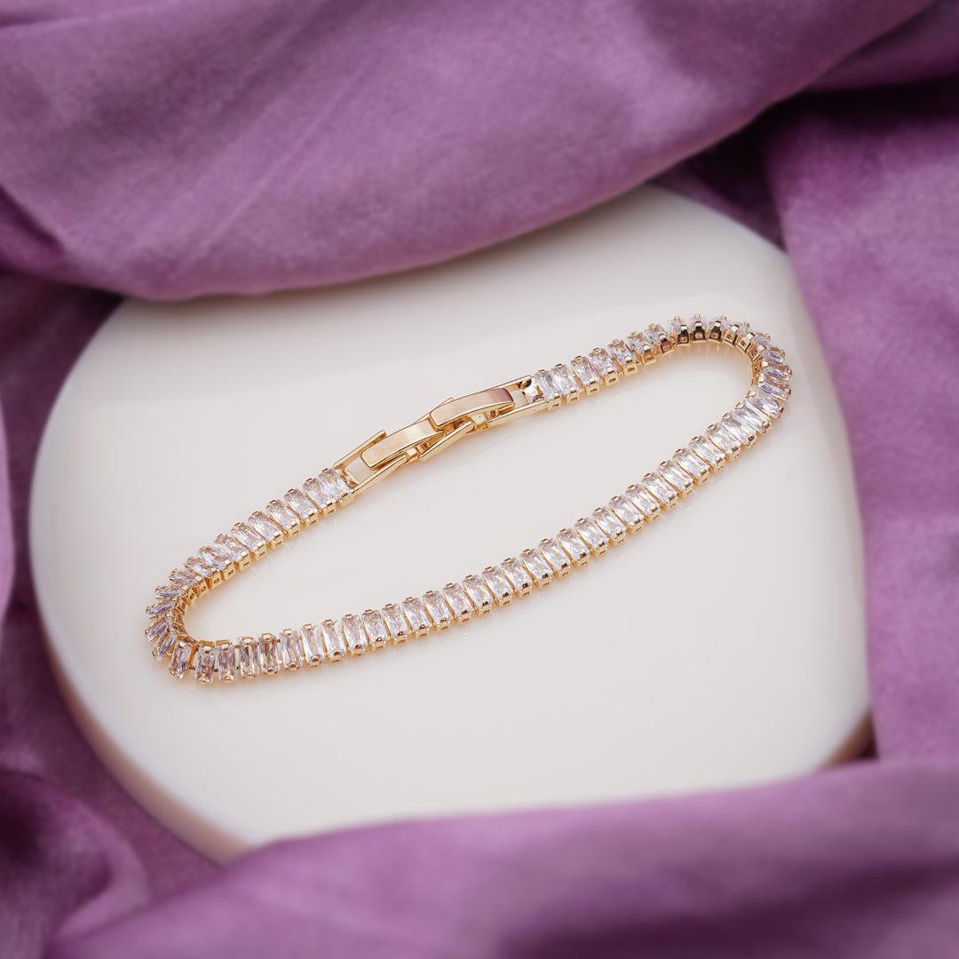 Hridaya Gold Embrace Bracelet GWB -29