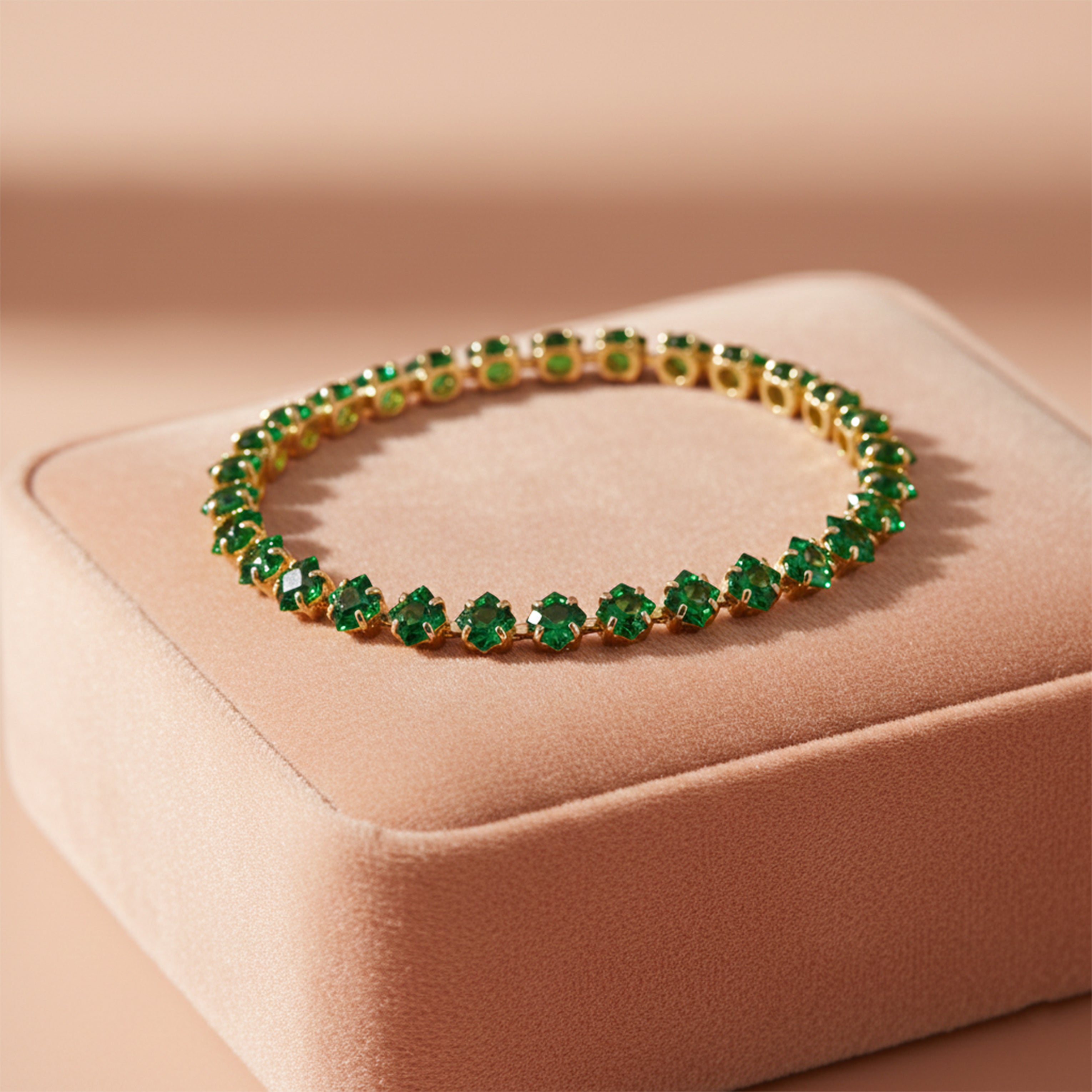 Emerald Clover Tennis Bracelet GWB -118