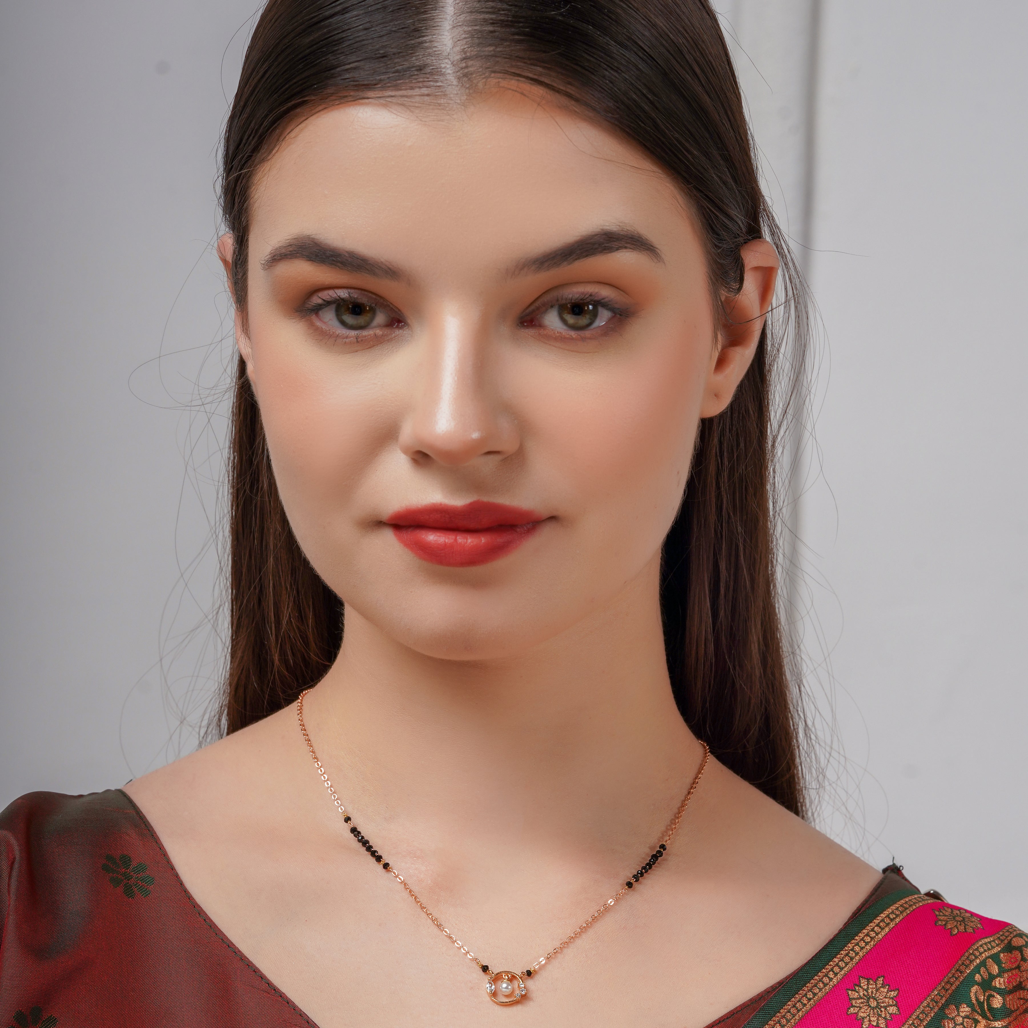 Diyela Gold Pearl Women Mangalsutra GM -2