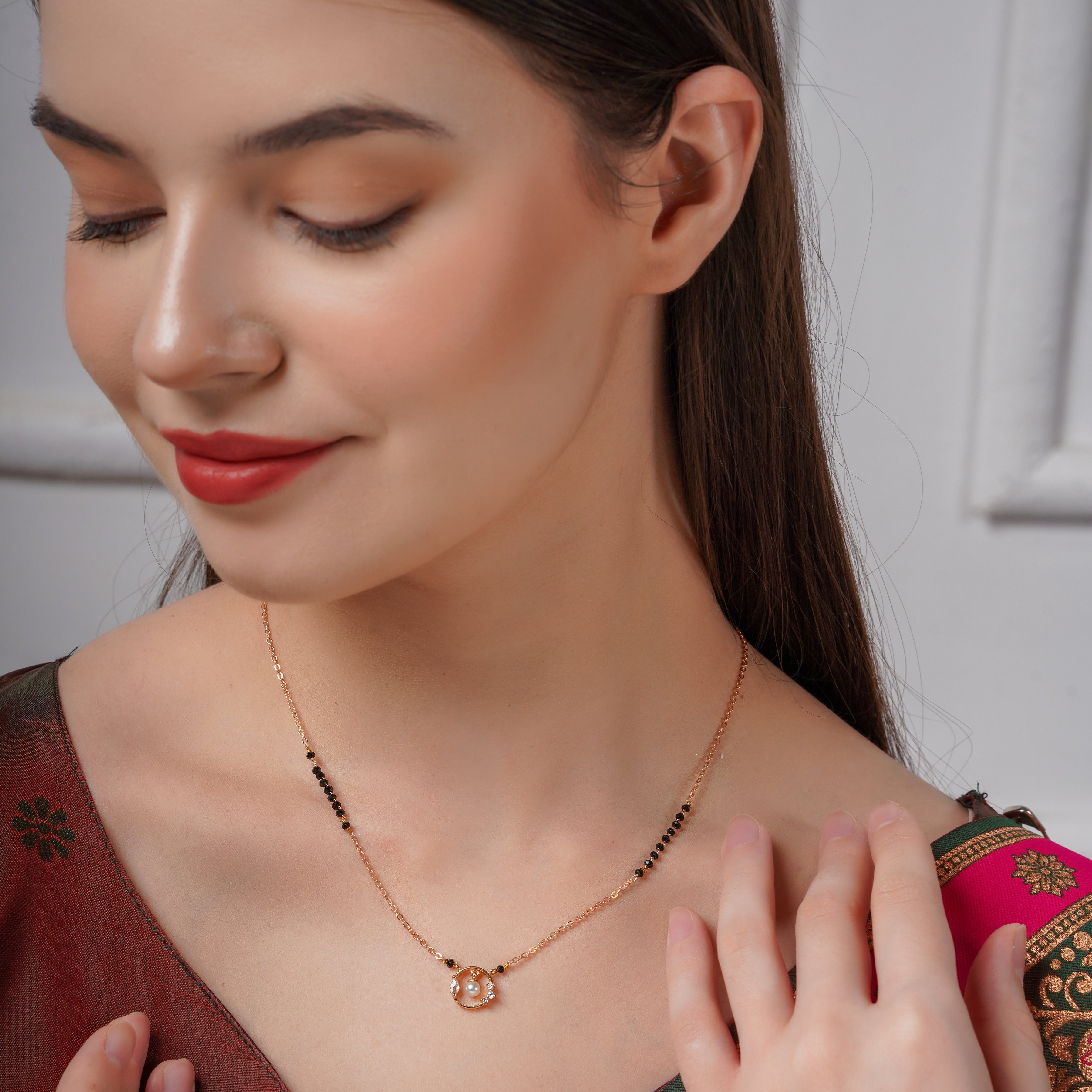 Diyela Gold Pearl Women Mangalsutra GM -2