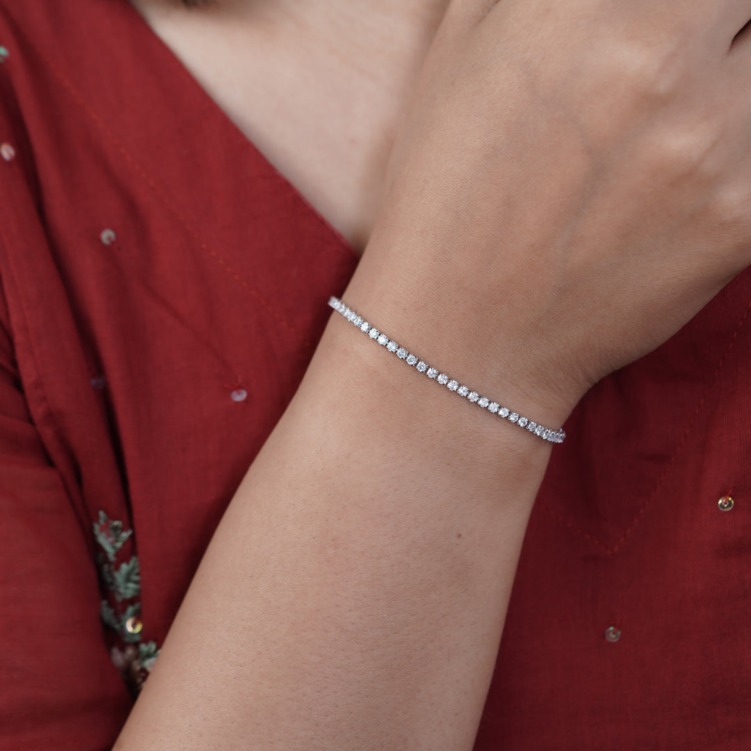 Ishq Silver Solitaire Braclate GWB -30