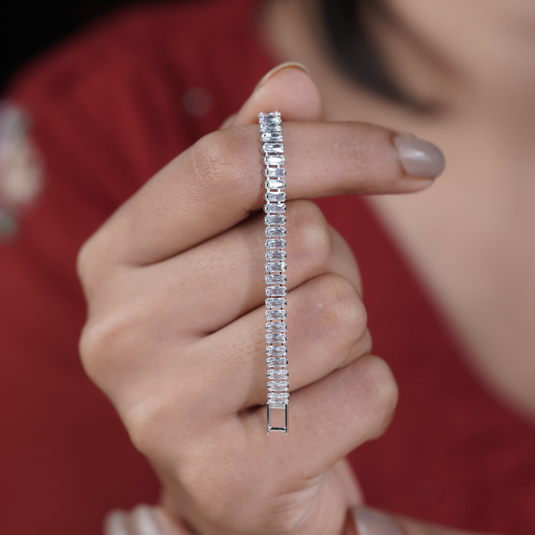 Zenith Silver Mahal Slider Bracelet GWB -28