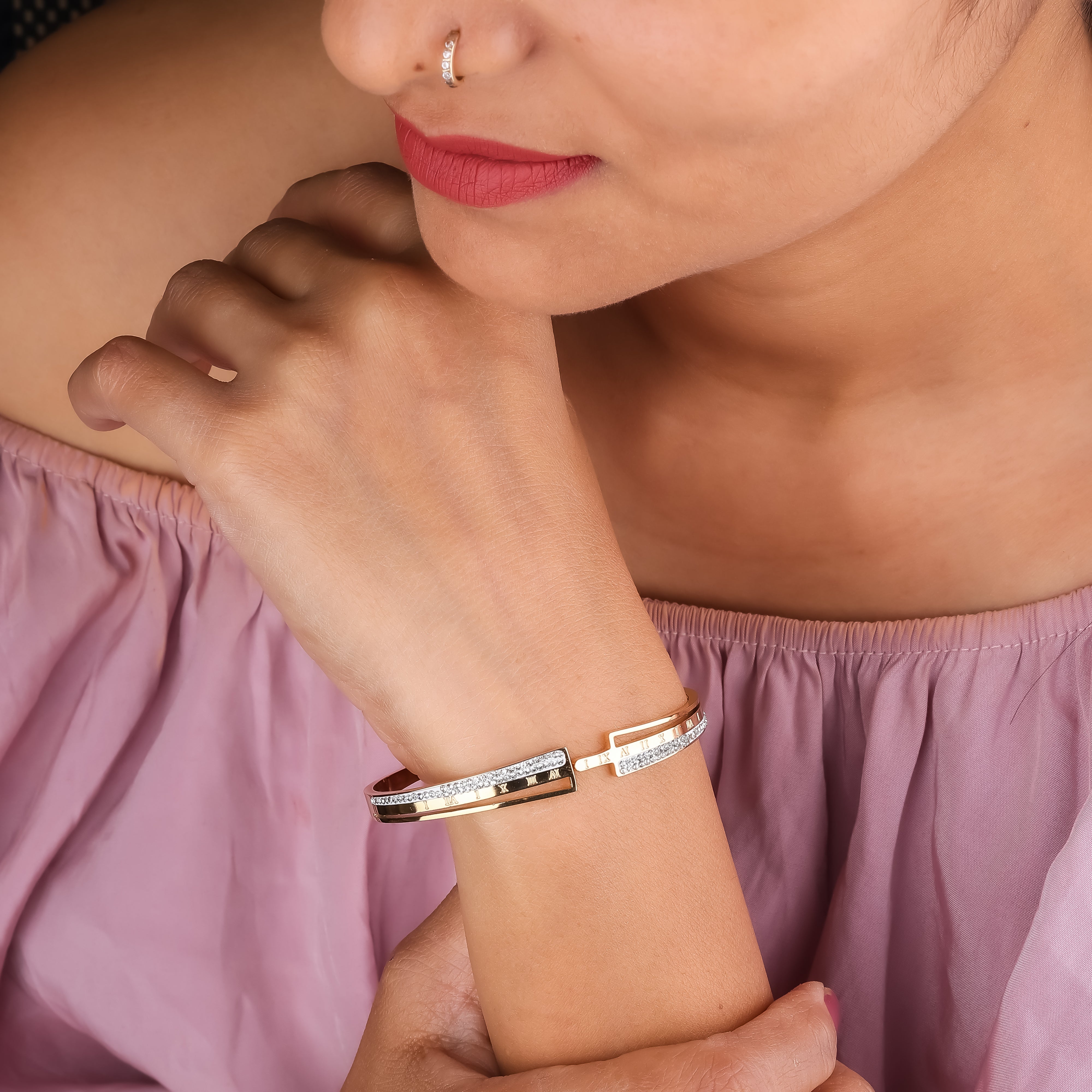Aarohi gold pleted diamond Kada GWK -10